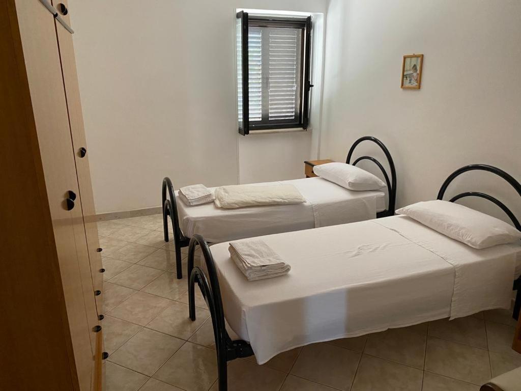 Casa Vacanze Foce Varano Apartman Kültér fotó